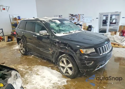 2015 Jeep Grand Cherokee Overland z USA, uszkodzony, nr VIN 1C4RJFCT4FC769184